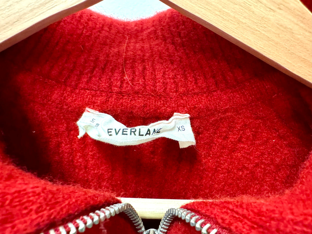 Suéter de lana Everlane rojo baya