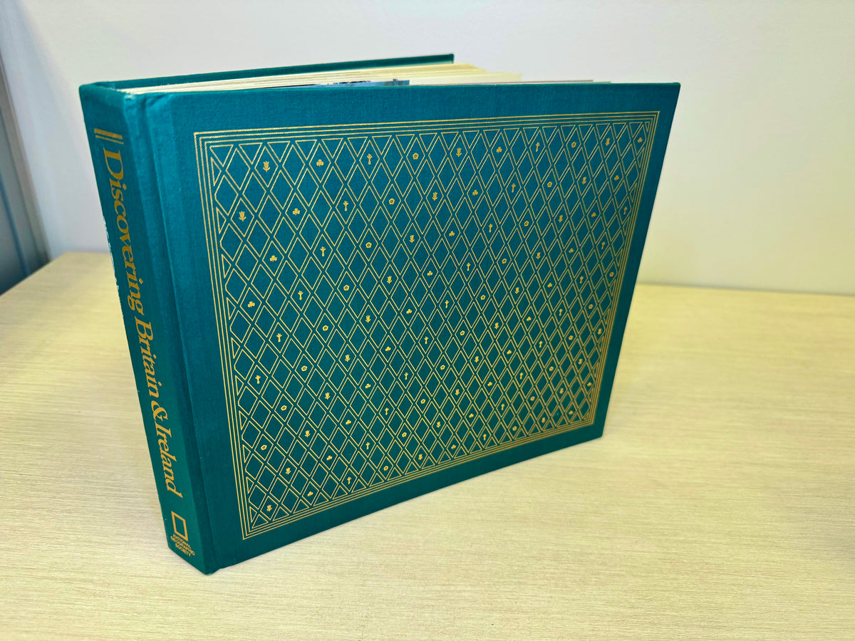Libro "National Geographic Discovering Britain & Ireland" de 1985, por Jonathan B. Tourtellot