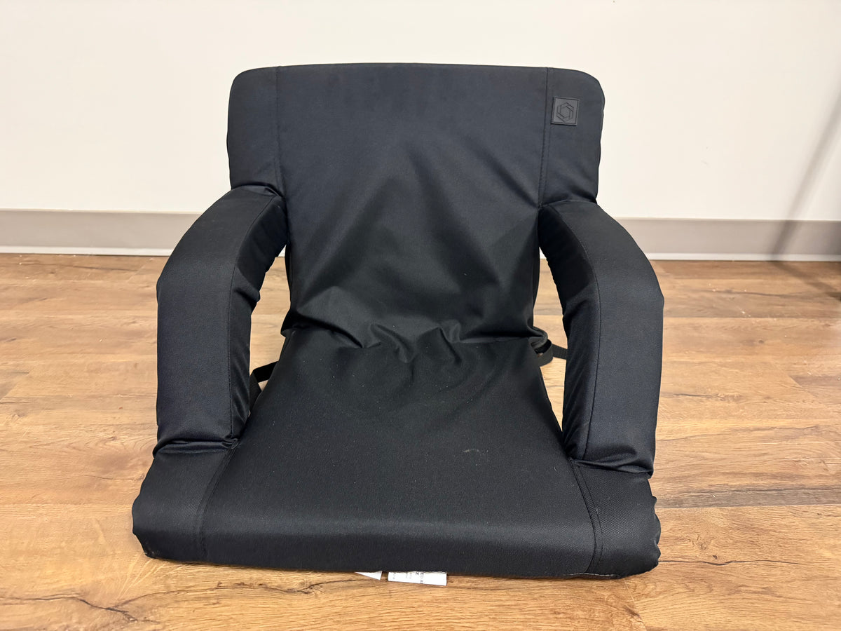 Penn State Oniva Portable Stadium Chair