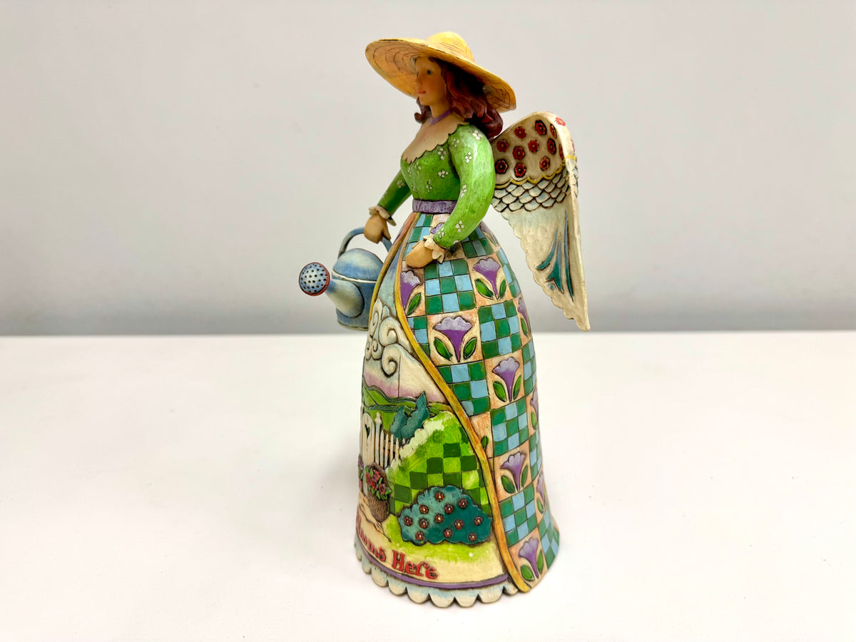 Figura de ángel "El jardín es celestial" de Jim Shore