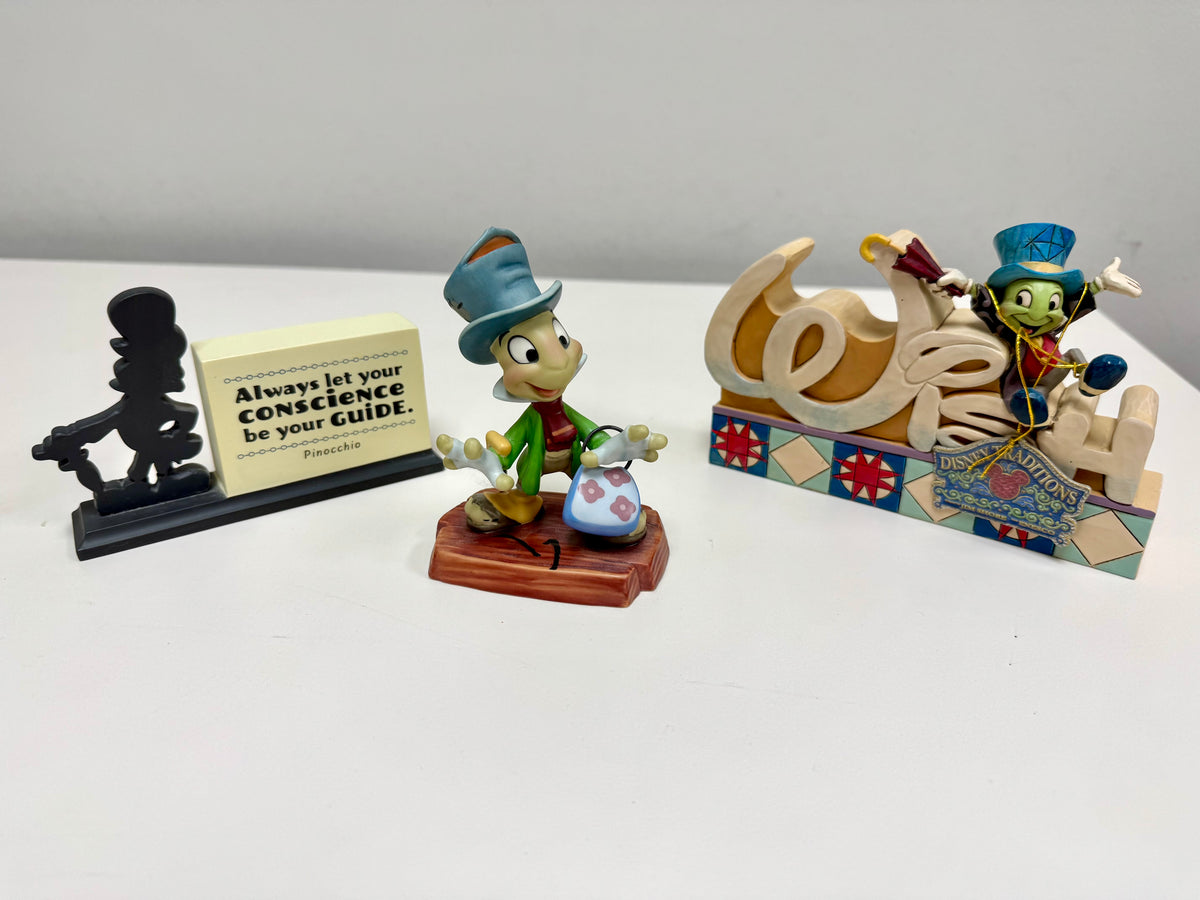 Lote de colección de 19 piezas de Pepito Grillo