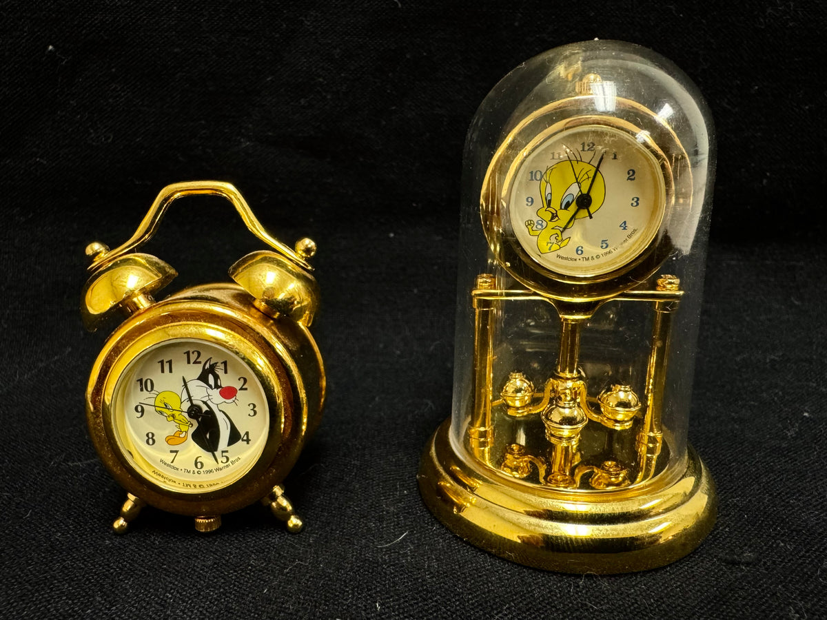 Par de adornos de reloj de Looney Tunes