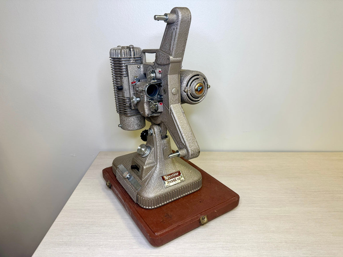 Proyector de películas de 8mm Keystone Regal K-109 de los años 40-50