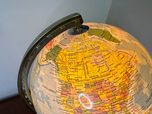 Globe Lamp