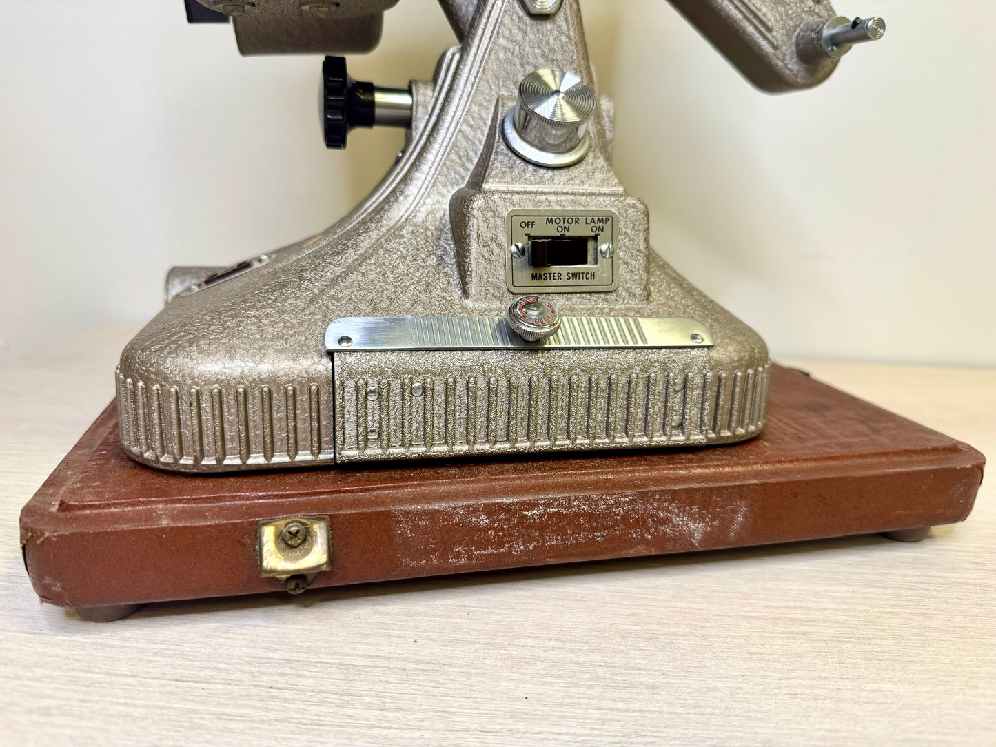 1940s-1950s Keystone Regal K-109 8mm Film Projector