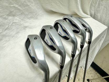 Callaway Hyper Lite 3.0 Golf Bag & Set of Clubs