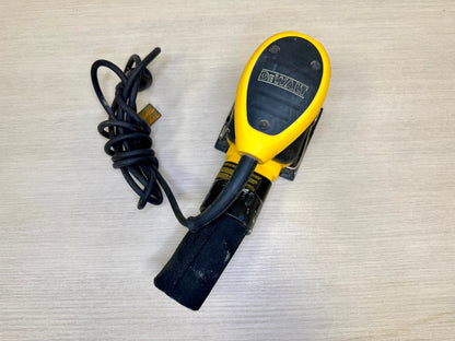 Dewalt D26441 Corded Palm Sander 1/4 Sheet