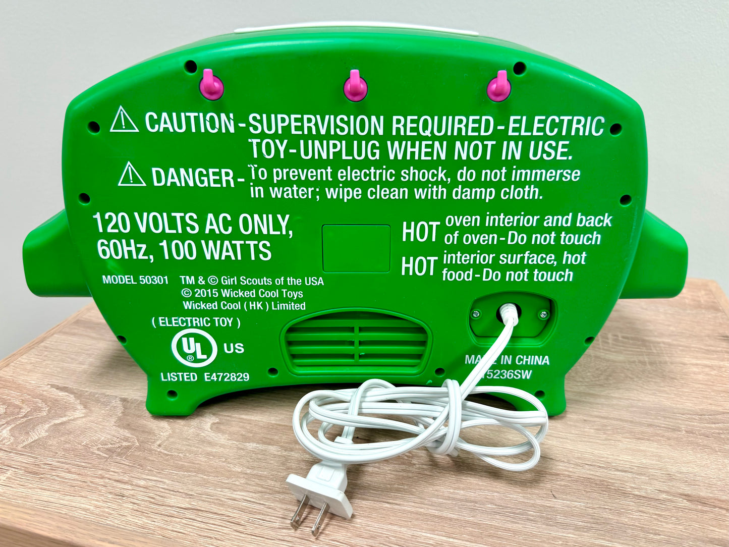 2015 Girl Scouts Easy Bake Oven