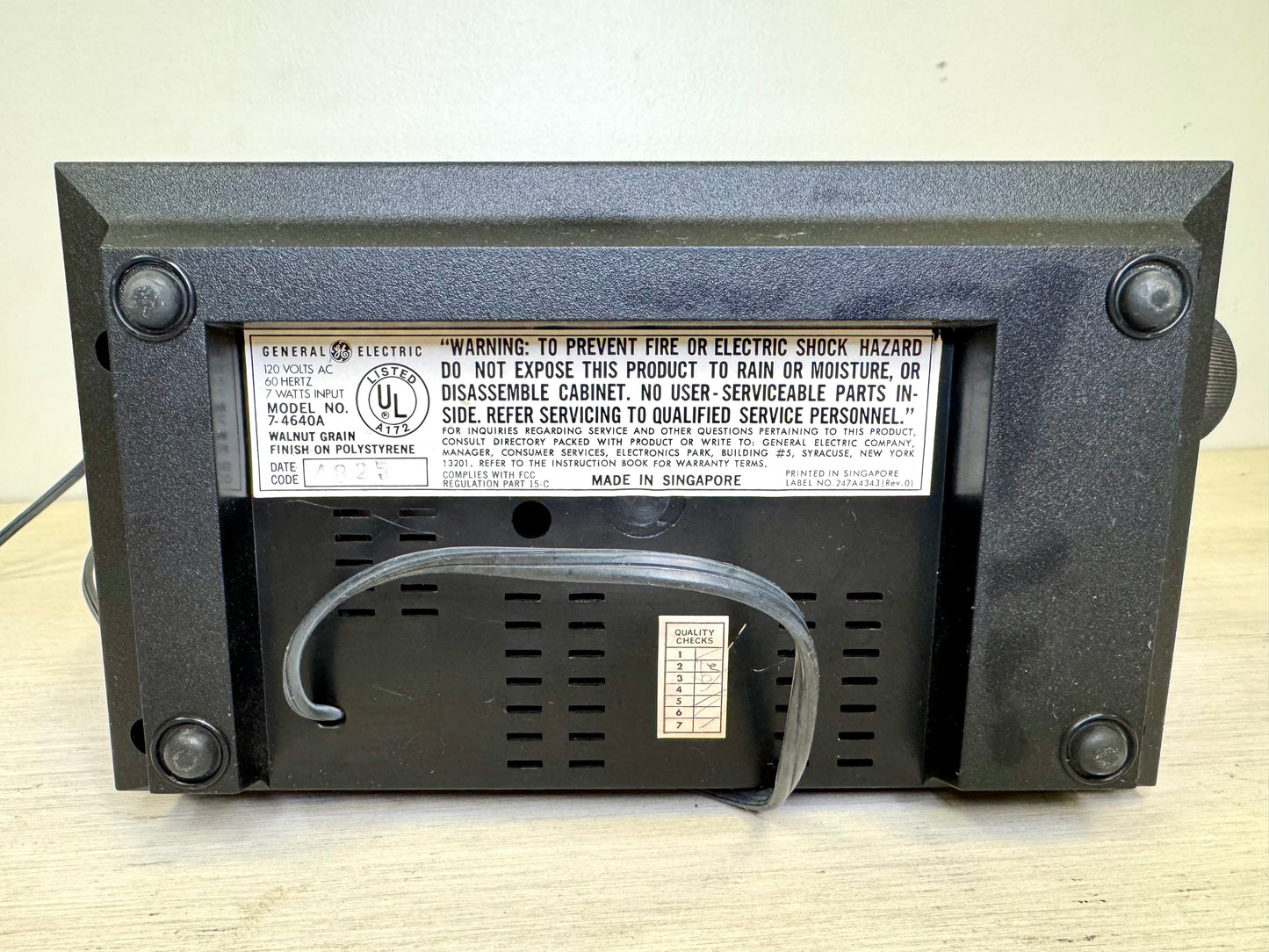 1980s General Electric Alarm Clock/Radio