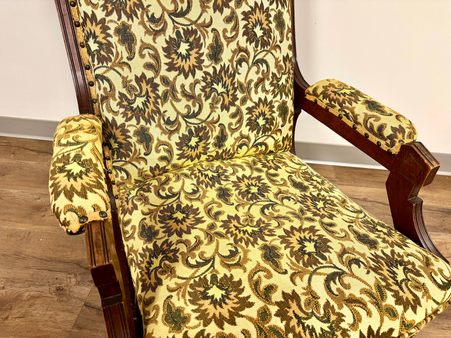 Floral Yellow Victorian Platform Rocking Chair