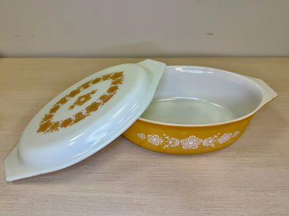 1970s Butterfly Gold Pyrex Covered Dish #045