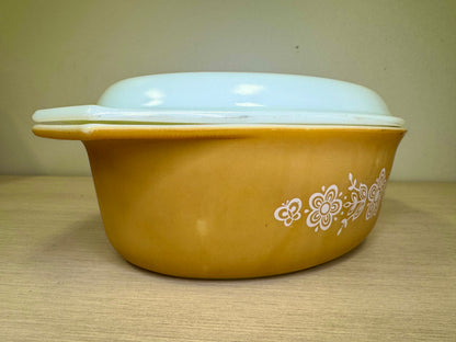 1970s Butterfly Gold Pyrex Covered Dish #045