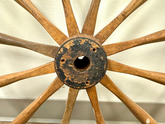 Wagon Wheel Wall Hanger