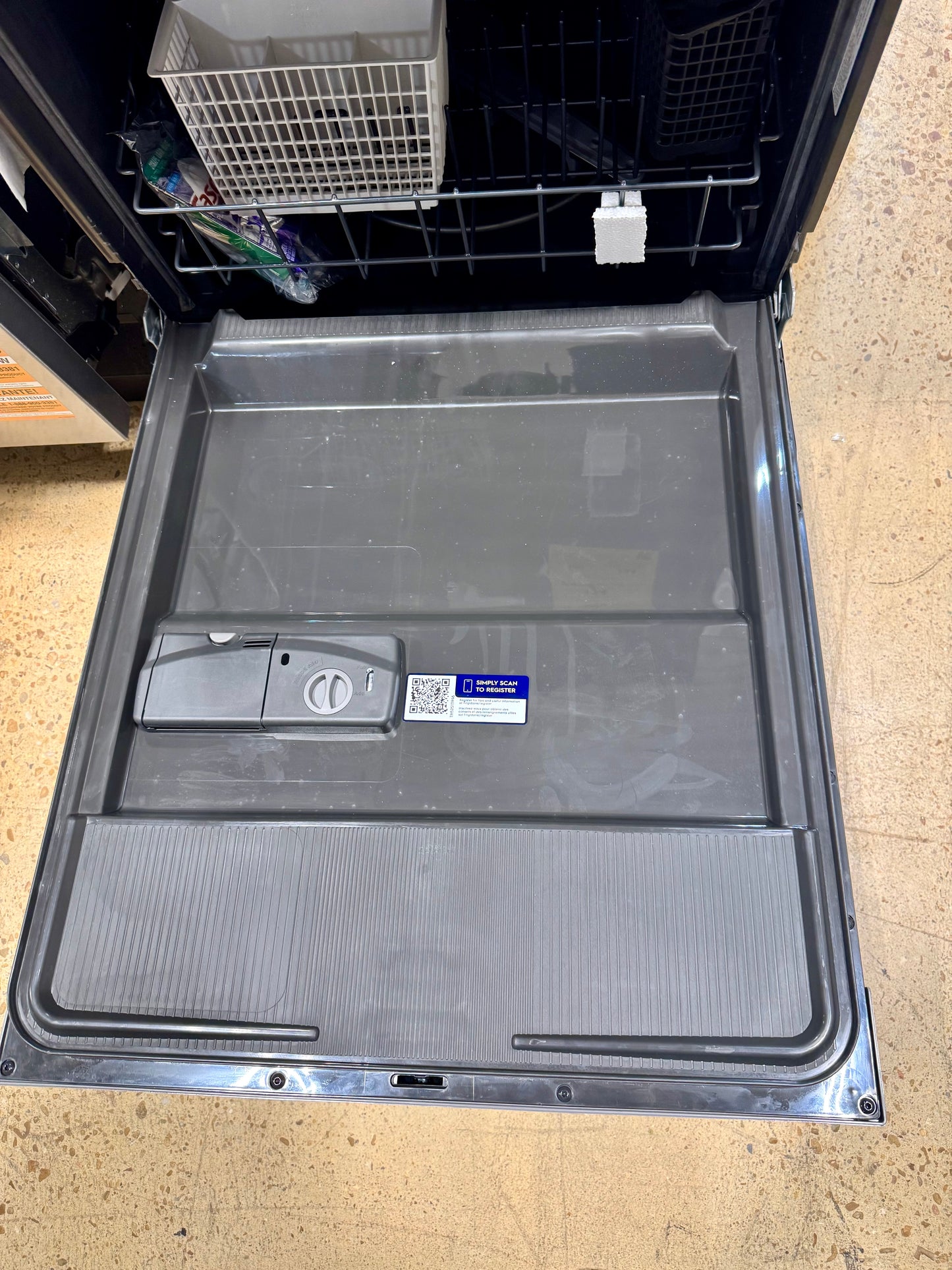 Frigidaire Dishwasher