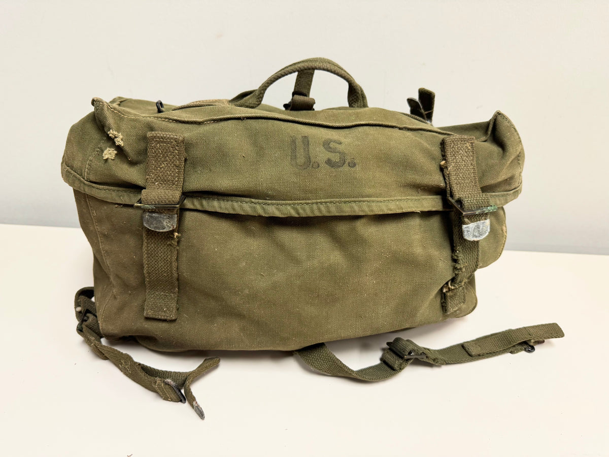 1940s-50s U.S. Army Cargo Bag