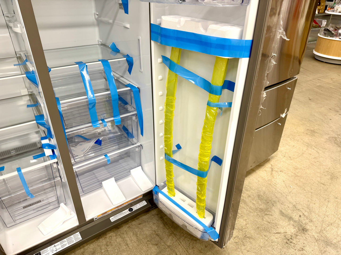 Whirlpool 28.7 cu. ft. Side-by-Side Refrigerator/Freezer