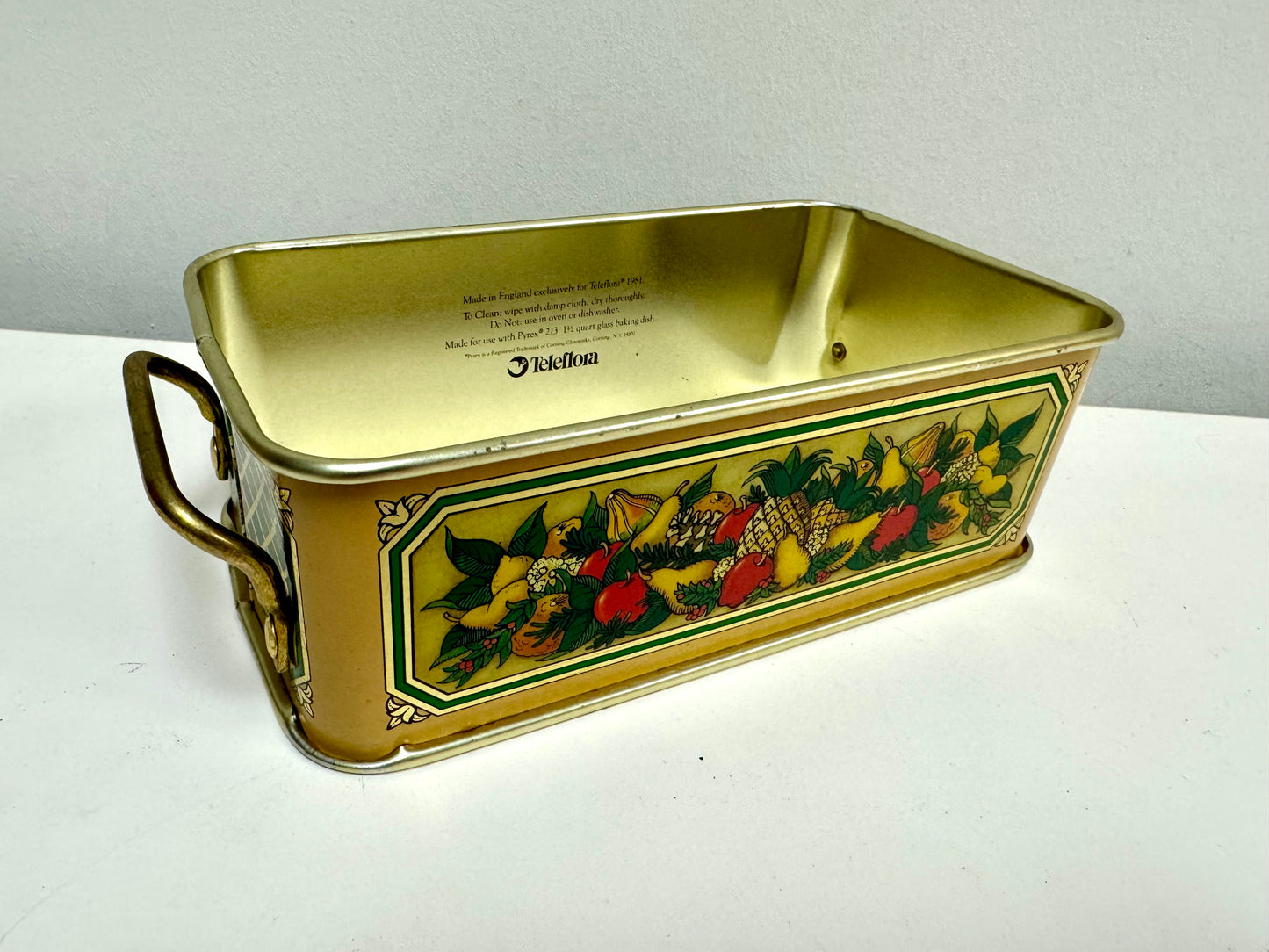1981 Teleflora Tin Pyrex Loaf Pan Holder