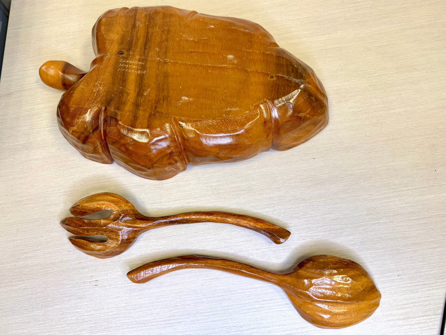 Ensaladera de madera de monkeypod hawaiano Sorensen