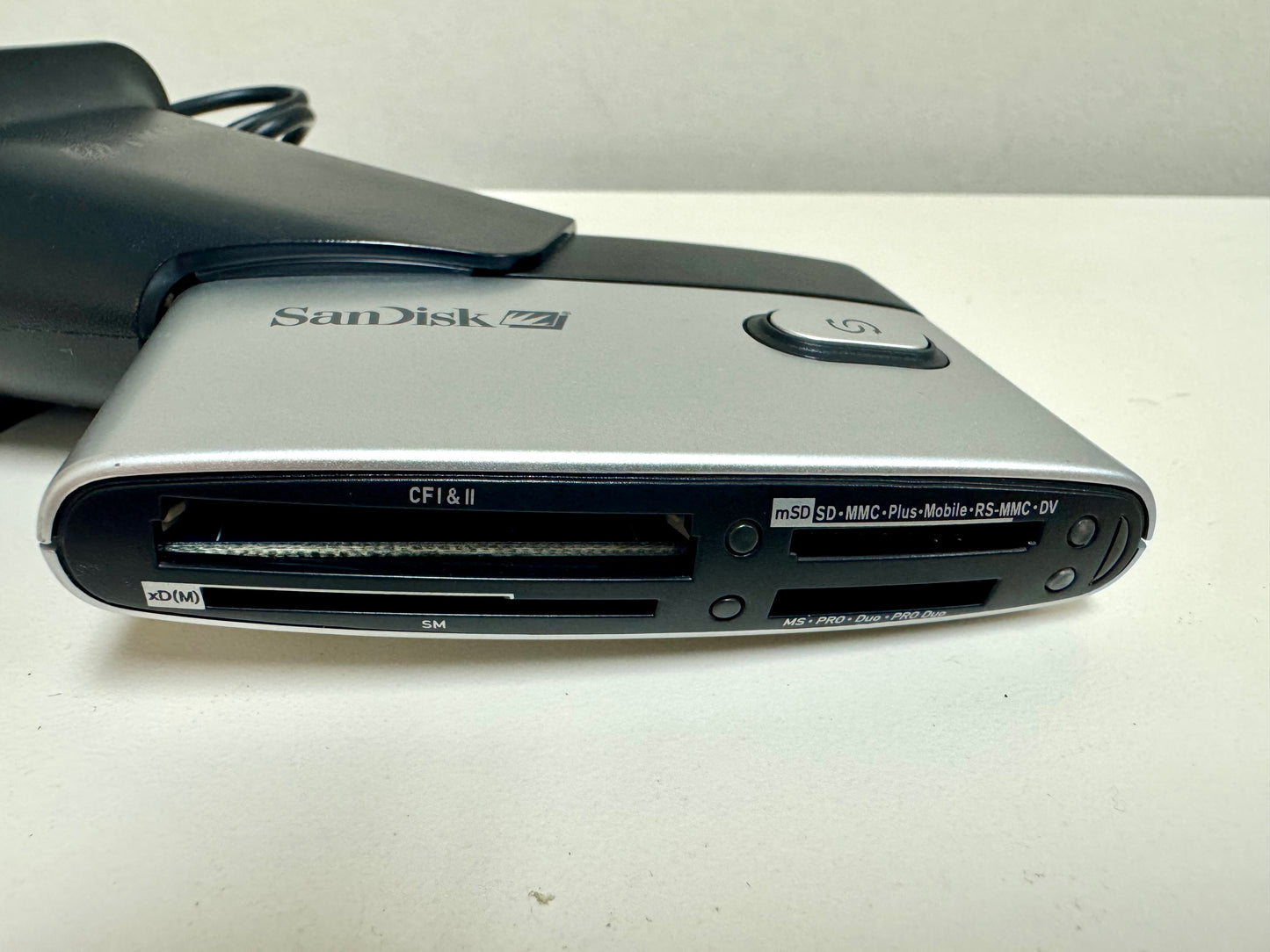 SanDisk ImageMate 12-1 USB 2.0 Card Reader