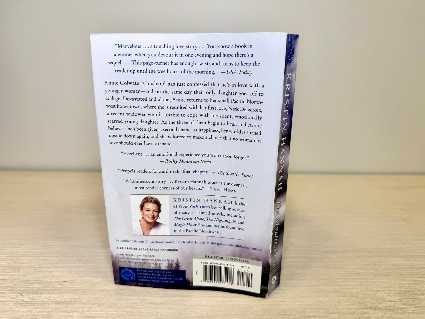 On Mystic Lake Book by Kristin Hannah