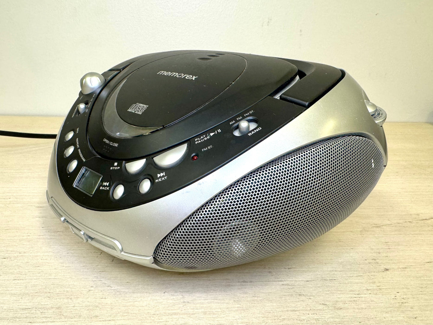 2009 Memorex CD Player/Radio