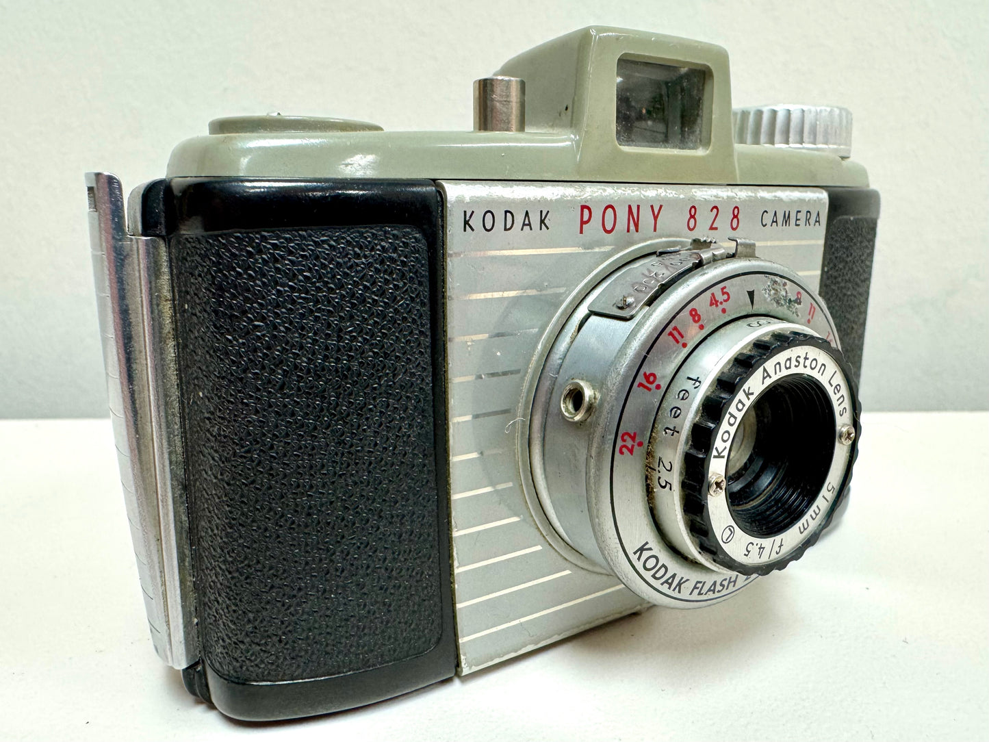 Cámara de película Kodak Pony 828 de los años 50, 35 mm, f/4.5 51 mm