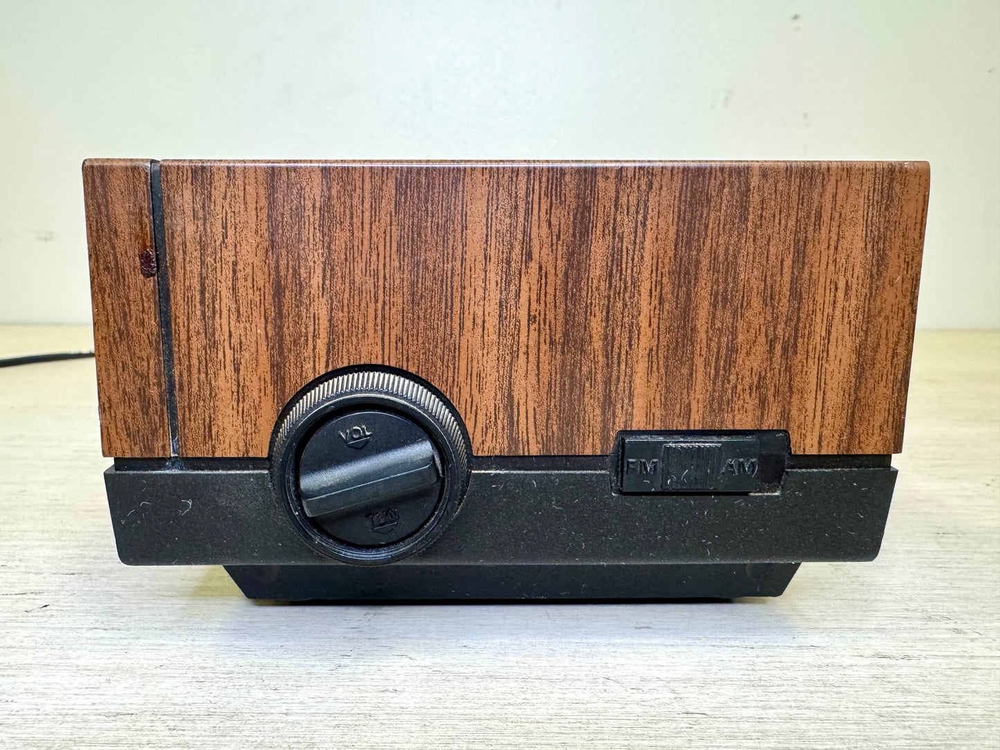 1980s General Electric Alarm Clock/Radio