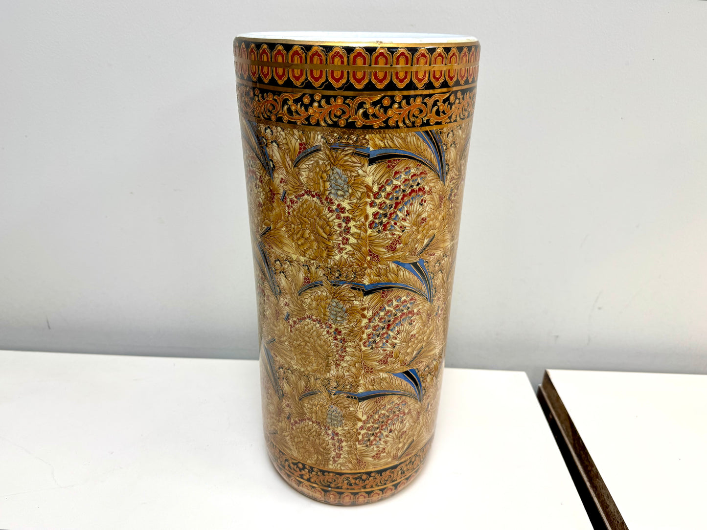 Chinoiserie Style Ceramic Umbrella Stand