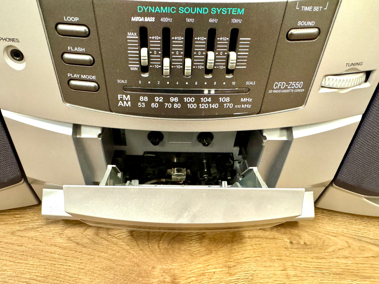 Sony CFD-Z550 Portable Boom Box