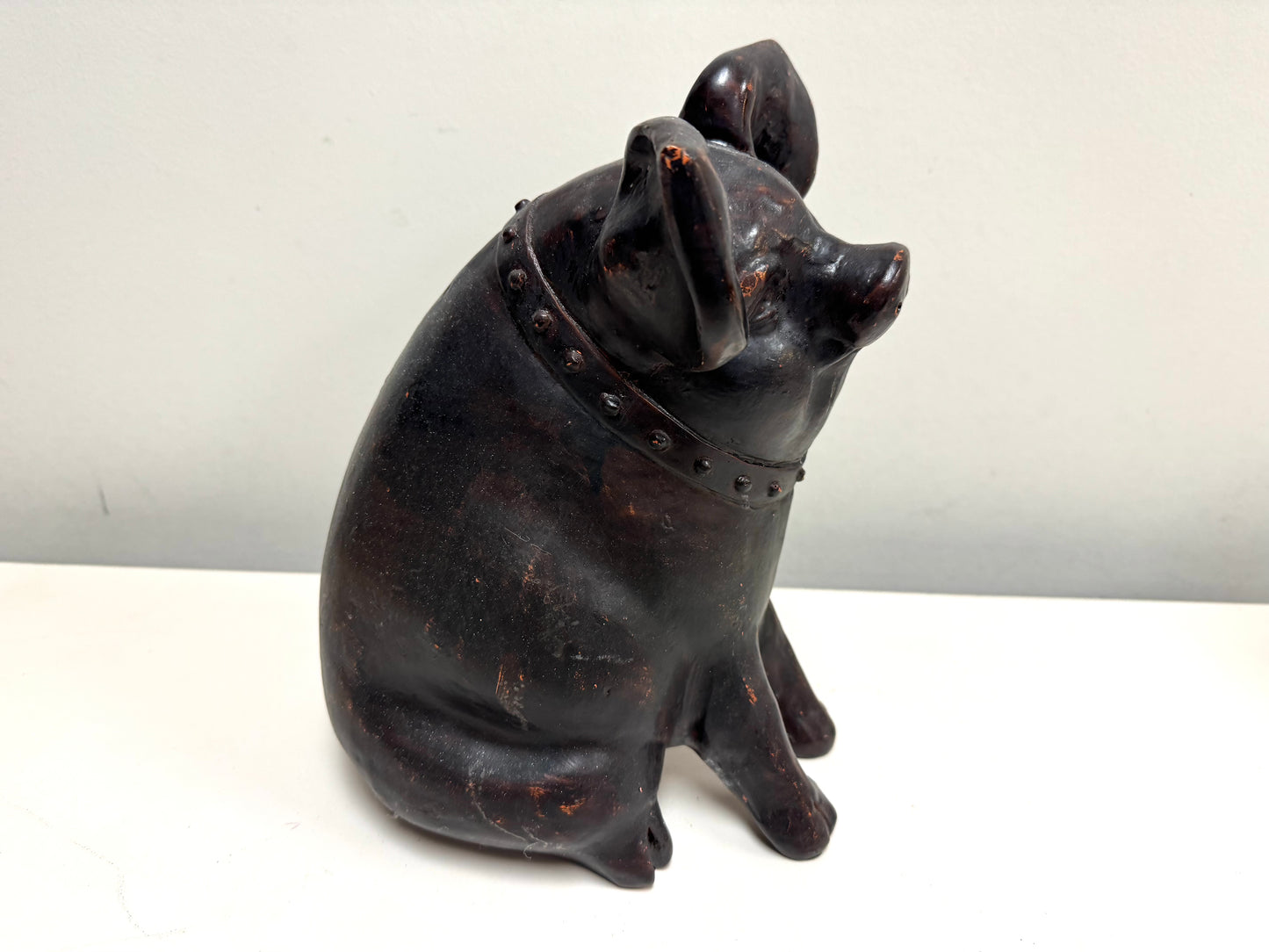 Pig Statue Farmhouse Style