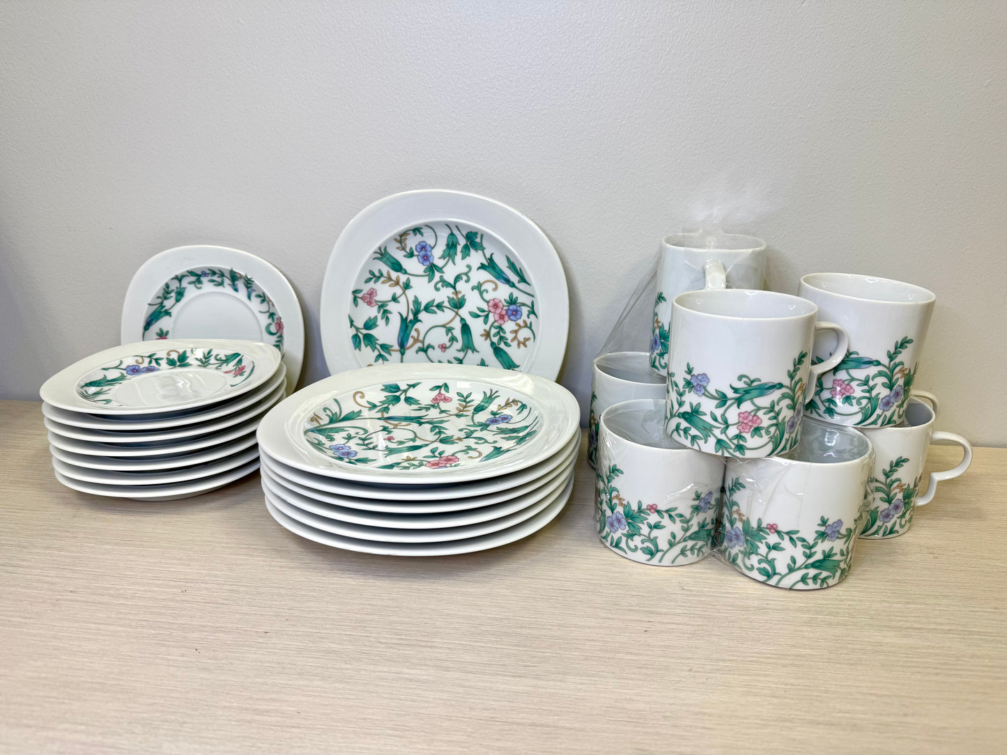 1990s Mikasa "Barcelona" Fine China Plate & Mug Set