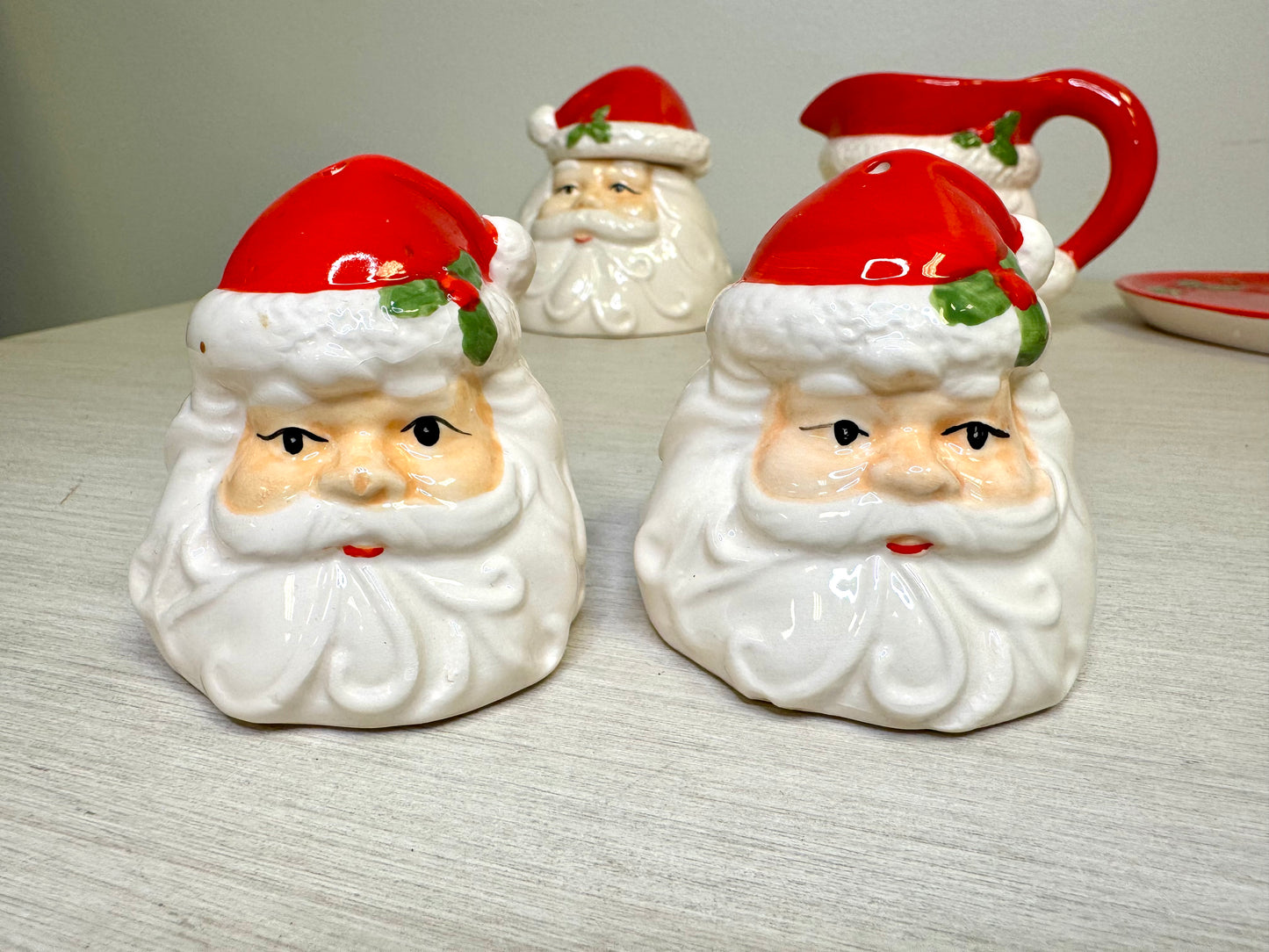 Kirkland's 5pc Santa Hostess Set