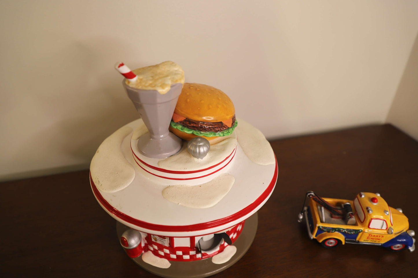 Diner & Tow Truck Department 56 Snow Village Items