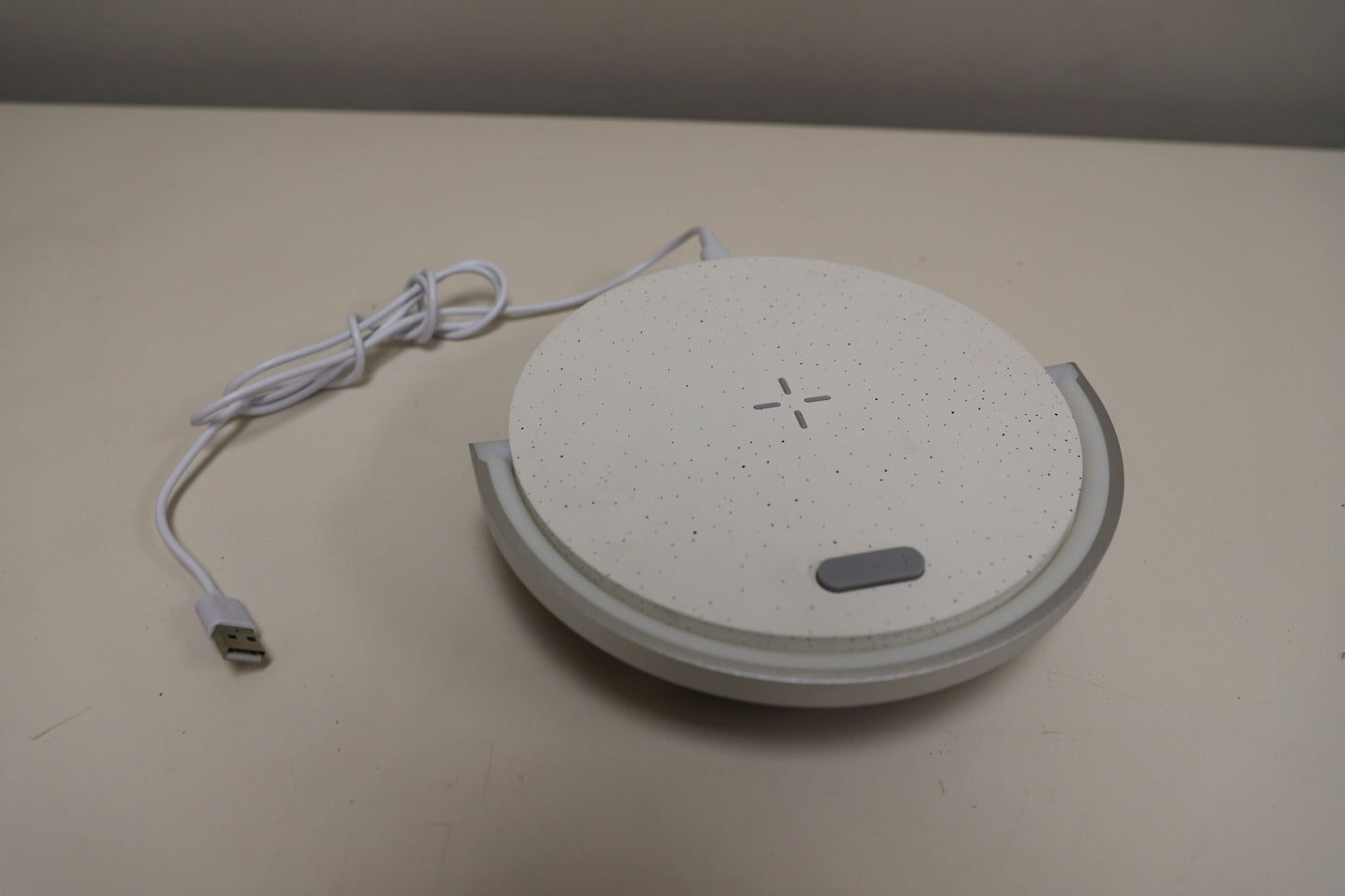 Ezvalo Speaker/Wireless Phone Charger/ Phone Holder/Dimmable Light