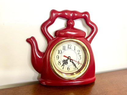 Red Teapot Clock