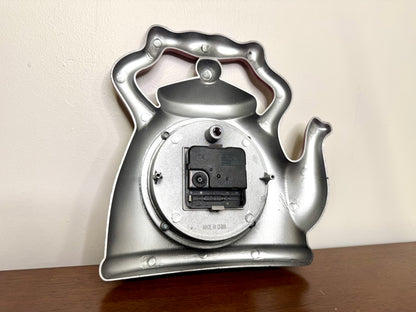 Red Teapot Clock
