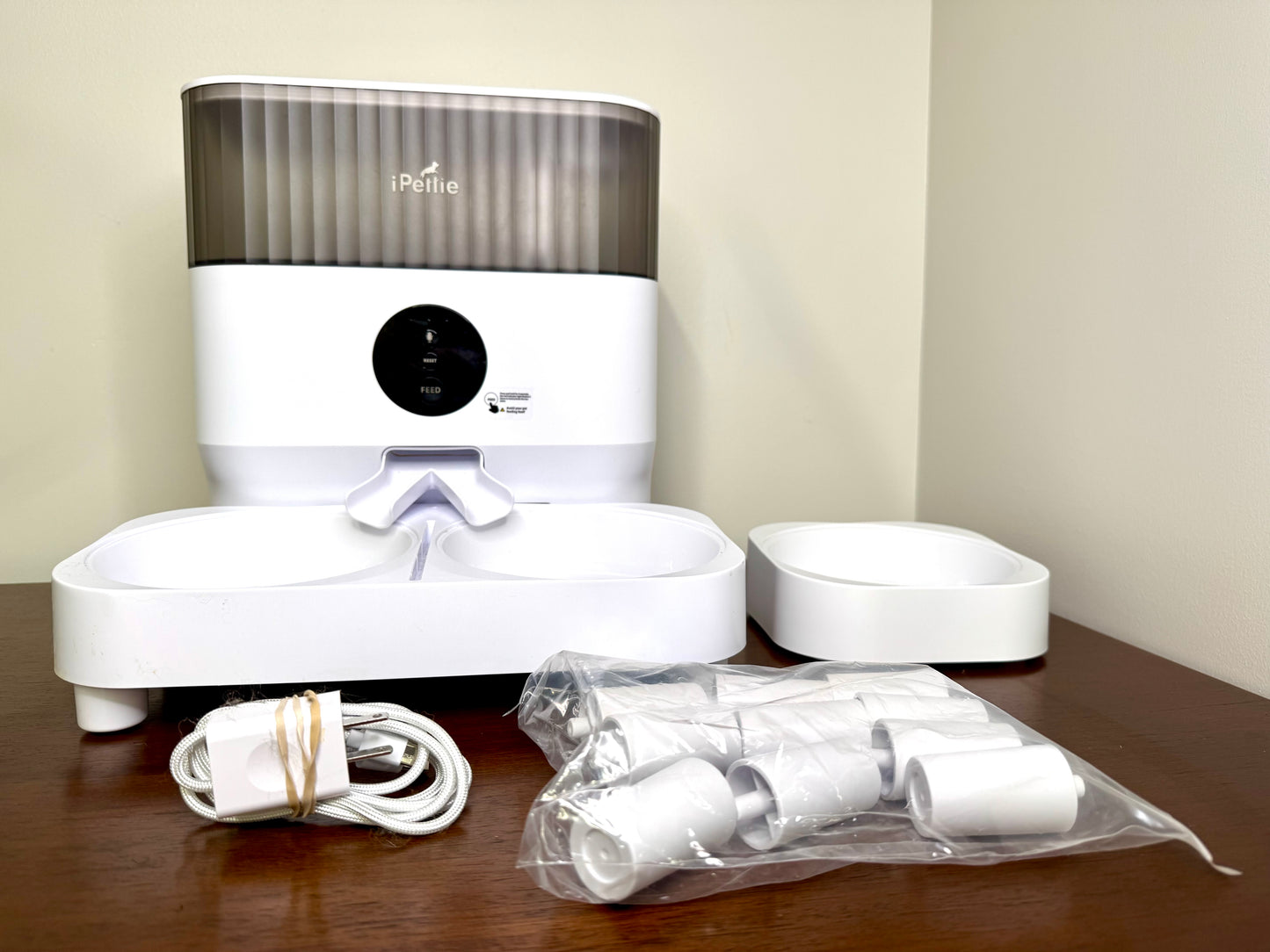 iPettie Automatic Pet Feeder